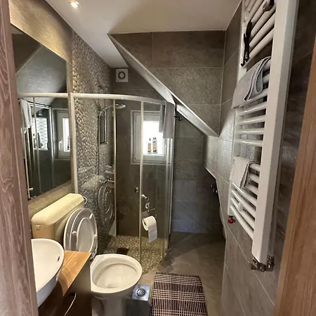 Garden River Jahorina - Sarajevo * Mokro